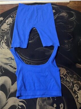 Topps Bright Blue Ribbed Crop Tank & Bike Shorts Set